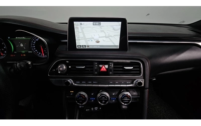 Genesis G70 : 2.0T Sport Package | Panorama | HUD | Lexicon - автомобили, коли, обяви за нови и употребявани 11