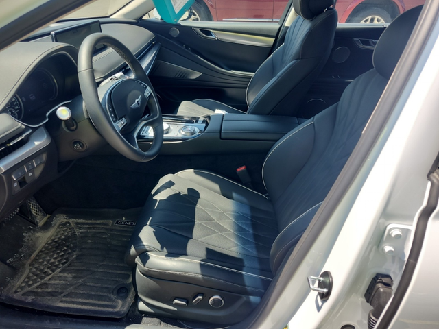 Genesis G80 2.5L 4 Cylinder Gas Turbo AWD - автомобили, коли, обяви за нови и употребявани 2