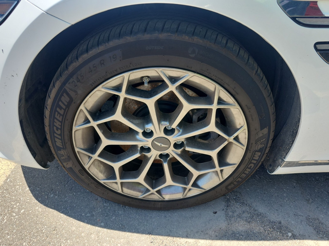 Genesis G80 2.5L 4 Cylinder Gas Turbo AWD - автомобили, коли, обяви за нови и употребявани 3