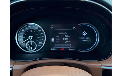 Genesis GV70 2.5L 4cyl AWD - автомобили, коли, обяви за нови и употребявани 7