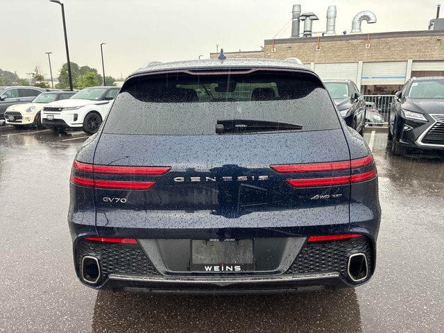 Genesis GV70 2.5L 4cyl AWD - автомобили, коли, обяви за нови и употребявани 3