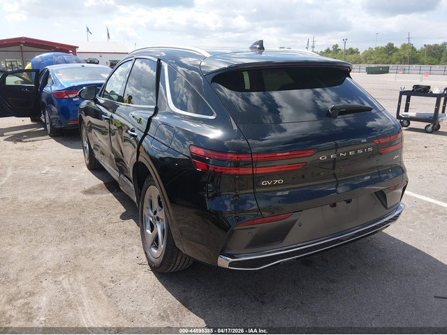 Genesis GV70 2.5L I-4 DI, DOHC, VVT, TURBO, 300HP All Wheel Drive - автомобили, коли, обяви за нови и употребявани 2