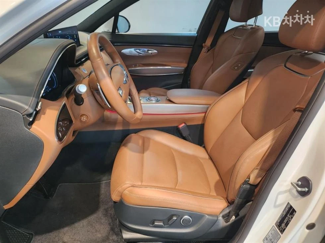 Genesis GV70 2.2 AWD 2024 ЛИЗИНГ БЕЗ ПЪРВОНАЧАЛНА ВНОСКА - автомобили, коли, обяви за нови и употребявани 4