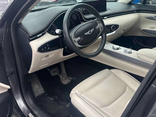 Genesis GV70 * 2.5T Advanced Plus * DISTRONIC* ОБДУХВАНЕ* - автомобили, коли, обяви за нови и употребявани 4
