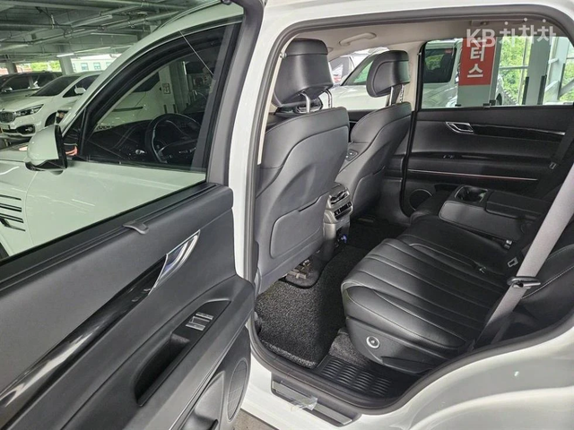 Genesis GV80 2.5T AWD ЛИЗИНГ БЕЗ ПЪРВОНАЧАЛНА ВНОСКА - автомобили, коли, обяви за нови и употребявани 8