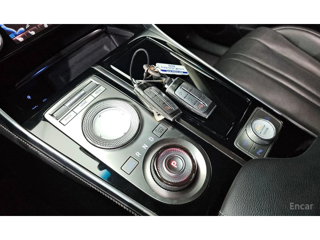 Genesis GV80 * КОЖА* ПОДГРЕВ* ОБДУХВАНЕ* NAVI* FULL* - автомобили, коли, обяви за нови и употребявани 7