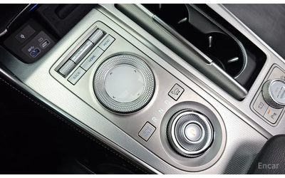 Genesis GV80 КОЖА* AWD* ШИБЕДАХ - автомобили, коли, обяви за нови и употребявани 8