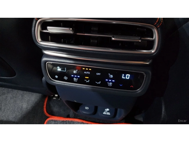 Genesis GV80 COUPE 2.5T AWD* 360* HUD* КОЖА* ОБДУХВ* НАВИ - автомобили, коли, обяви за нови и употребявани 15