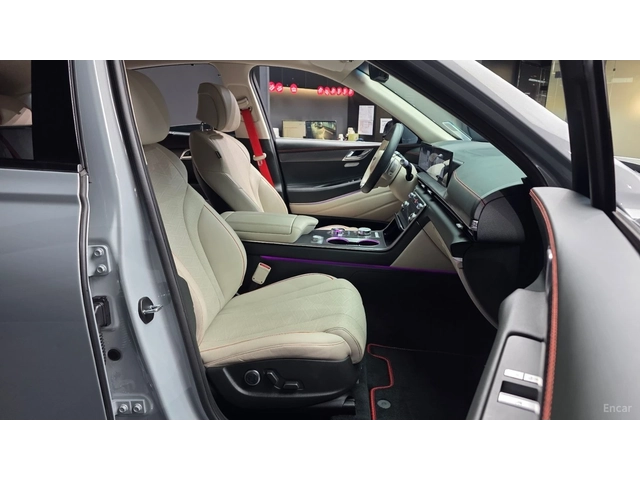 Genesis GV80 COUPE 2.5T AWD* 360* HUD* КОЖА* ОБДУХВ* НАВИ - автомобили, коли, обяви за нови и употребявани 8