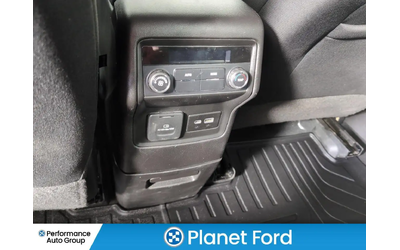 Gmc Acadia AWD 4dr SLE 6 seater tri zone climate rear outlet All Wheel Drive - автомобили, коли, обяви за нови и употребявани 14