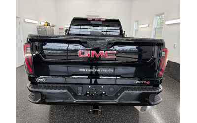 gmc-sierra-2500hd-6-6l-8cyl-4wd - 3