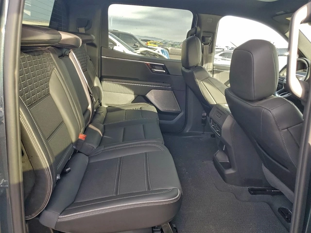Gmc Sierra EV DENALI AWD - автомобили, коли, обяви за нови и употребявани 9