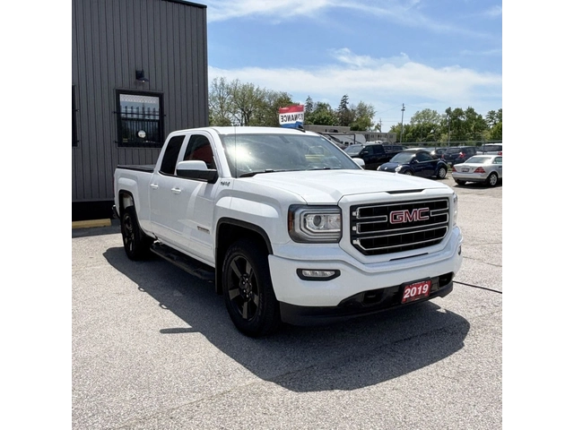 Gmc Sierra 1500 Elevation | 5.3 V8 | 4x4 | Crew Cab | Tow Pac - автомобили, коли, обяви за нови и употребявани 0