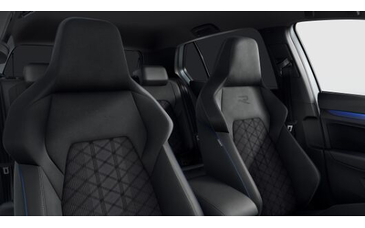 golf-8-r-line-plus-1-5-etsi-opf-dsg - 3