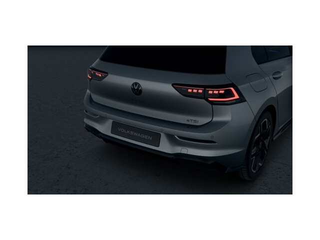 VW Golf Golf 8 R-Line Plus 1.5 eTSI OPF DSG - автомобили, коли, обяви за нови и употребявани 7