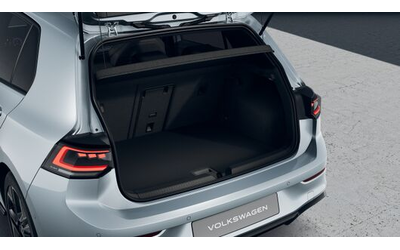 VW Golf Golf 8 R-Line Plus 1.5 eTSI OPF DSG - автомобили, коли, обяви за нови и употребявани 10