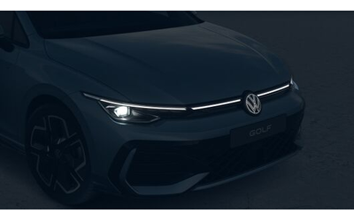 VW Golf Golf 8 R-Line Plus 1.5 eTSI OPF DSG - автомобили, коли, обяви за нови и употребявани 6