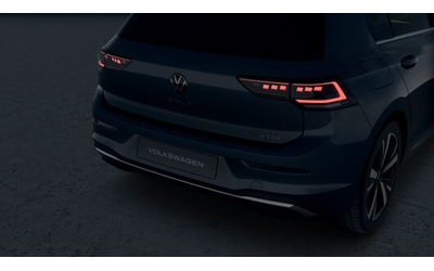 VW Golf Golf 8 Style 1.5 eTSI OPF DSG - автомобили, коли, обяви за нови и употребявани 7