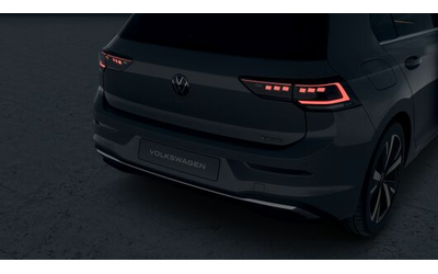 VW Golf Golf 8 Style 2.0 TSI OPF 4MOTION DSG - автомобили, коли, обяви за нови и употребявани 7