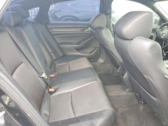 Honda Accord 1.5L 4 Front-wheel Drive - автомобили, коли, обяви за нови и употребявани 9