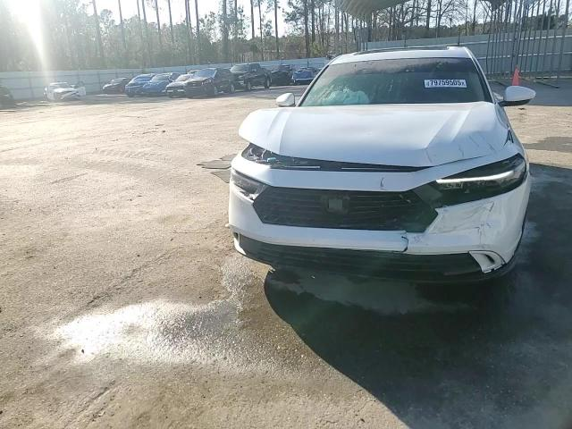 Honda Accord 1.5L 4 FRONT WHEEL DRIVE - автомобили, коли, обяви за нови и употребявани 0
