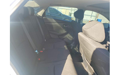 Honda Accord 1.5L 4 FRONT WHEEL DRIVE - автомобили, коли, обяви за нови и употребявани 10