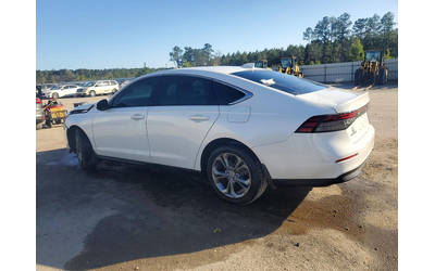 honda-accord-1-5l-4-front-wheel-drive - 2