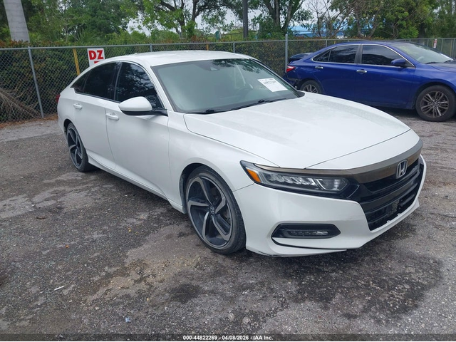 Honda Accord 1.5L I-4 DI, DOHC, VVT, TURBO, 192HP Front Wheel Drive - автомобили, коли, обяви за нови и употребявани 0
