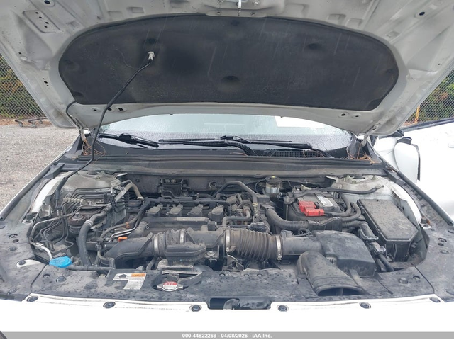Honda Accord 1.5L I-4 DI, DOHC, VVT, TURBO, 192HP Front Wheel Drive - автомобили, коли, обяви за нови и употребявани 9