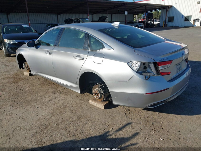 Honda Accord 1.5L I-4 DI, DOHC, VVT, TURBO, 192HP Front Wheel Drive - автомобили, коли, обяви за нови и употребявани 2