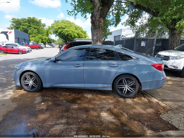 Honda Accord 2.0L I-4 DOHC, VVT, 143HP Front Wheel Drive - автомобили, коли, обяви за нови и употребявани 13