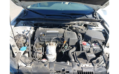 Honda Accord 2.4L I-4 DI, DOHC, VVT, 185HP Front Wheel Drive - автомобили, коли, обяви за нови и употребявани 9