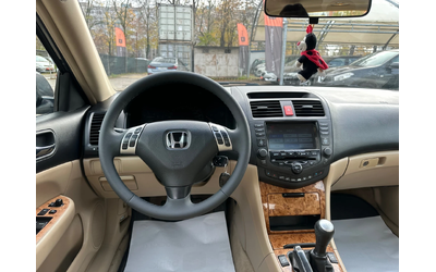 Honda Accord 2.2i- CDTI - автомобили, коли, обяви за нови и употребявани 9