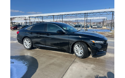 Honda Accord 1.5T 48.000km!!! - автомобили, коли, обяви за нови и употребявани 6