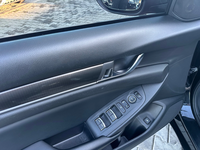 Honda Accord - автомобили, коли, обяви за нови и употребявани 11