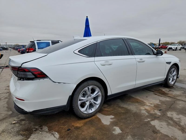 Honda Accord LX - автомобили, коли, обяви за нови и употребявани 0