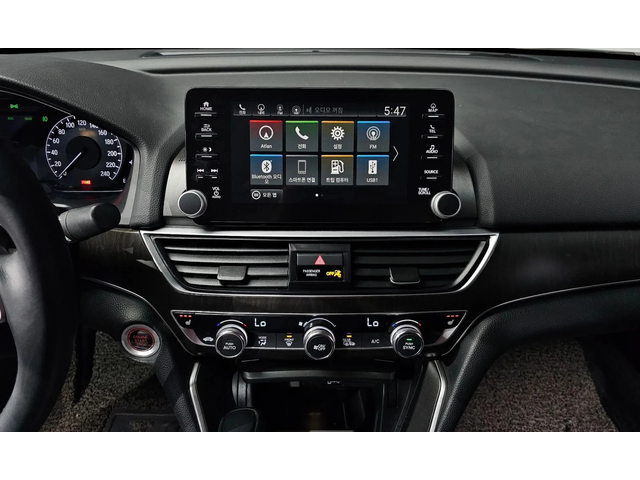 Honda Accord 1.5 Turbo - автомобили, коли, обяви за нови и употребявани 12