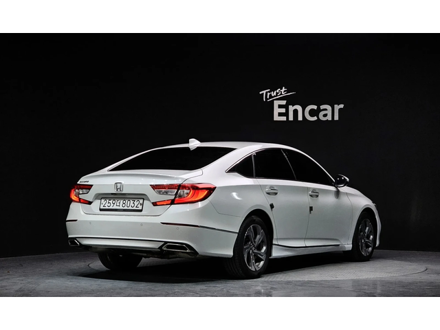 Honda Accord 1.5 Turbo - автомобили, коли, обяви за нови и употребявани 1