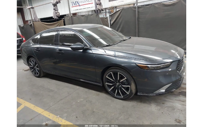 Honda Accord ОБДУХВАНЕ* ПОДГРЕВ* BOSE* ПАНО* КАМЕРА* 25хил.км - автомобили, коли, обяви за нови и употребявани 11