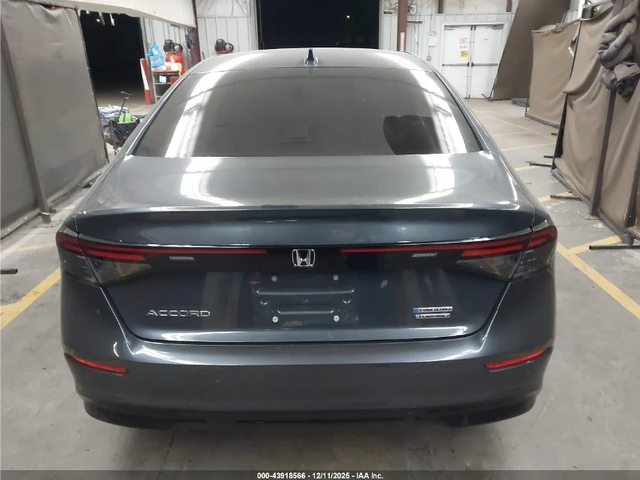 Honda Accord ОБДУХВАНЕ* ПОДГРЕВ* BOSE* ПАНО* КАМЕРА* 25хил.км - автомобили, коли, обяви за нови и употребявани 4