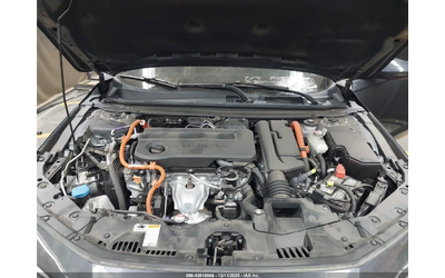 Honda Accord ОБДУХВАНЕ* ПОДГРЕВ* BOSE* ПАНО* КАМЕРА* 25хил.км - автомобили, коли, обяви за нови и употребявани 9