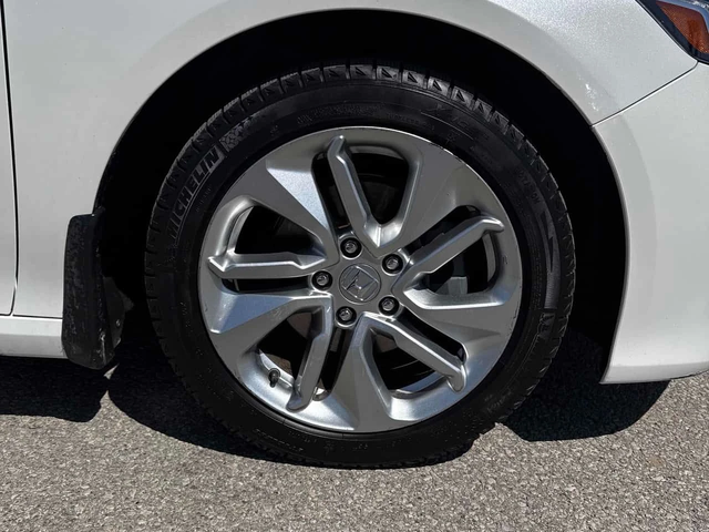 Honda Accord * LX * ДИСТРОНИК * ПОДГРЕВ * NAVI * ПАМЕТ - автомобили, коли, обяви за нови и употребявани 15