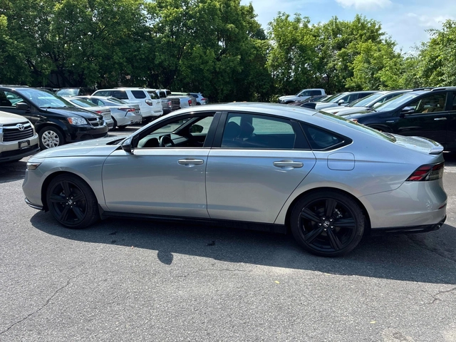 Honda Accord Hybrid Sport-L * ПАНОРАМА * CARFAX * АВТО КРЕДИТ * - автомобили, коли, обяви за нови и употребявани 2