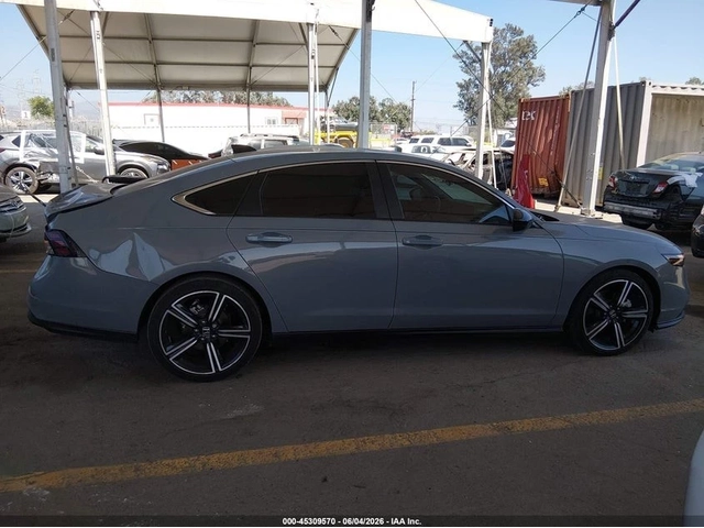 Honda Accord * HYBRID* SPORT* ПАНО* KEYLESS* Camera* ПОДГРЕВ* - автомобили, коли, обяви за нови и употребявани 8
