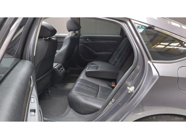 Honda Accord 2.0 Hybrid Touring* КОЖА* НАВИ* ПАНО - автомобили, коли, обяви за нови и употребявани 13