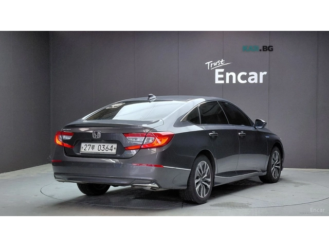 Honda Accord 2.0 Hybrid Touring* КОЖА* НАВИ* ПАНО - автомобили, коли, обяви за нови и употребявани 1