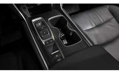 Honda Accord Sport Pack | LED | Keyless - автомобили, коли, обяви за нови и употребявани 6