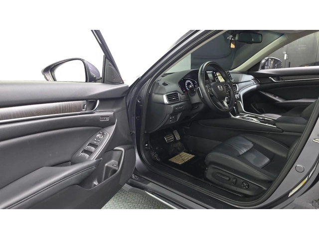 Honda Accord Sport Pack | LED | Keyless - автомобили, коли, обяви за нови и употребявани 7