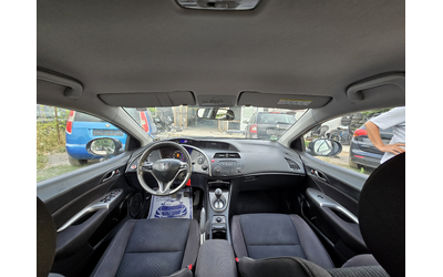 Honda Civic 1.4 i-VTEC (100 кс) - автомобили, коли, обяви за нови и употребявани 11
