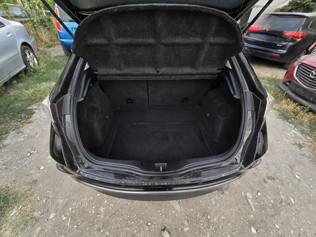 Honda Civic 1.4 i-VTEC (100 кс) - автомобили, коли, обяви за нови и употребявани 12